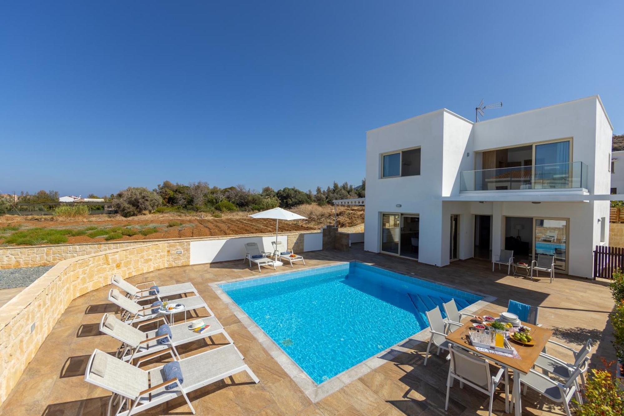 Diana Seaside Villas Pomos Oda fotoğraf