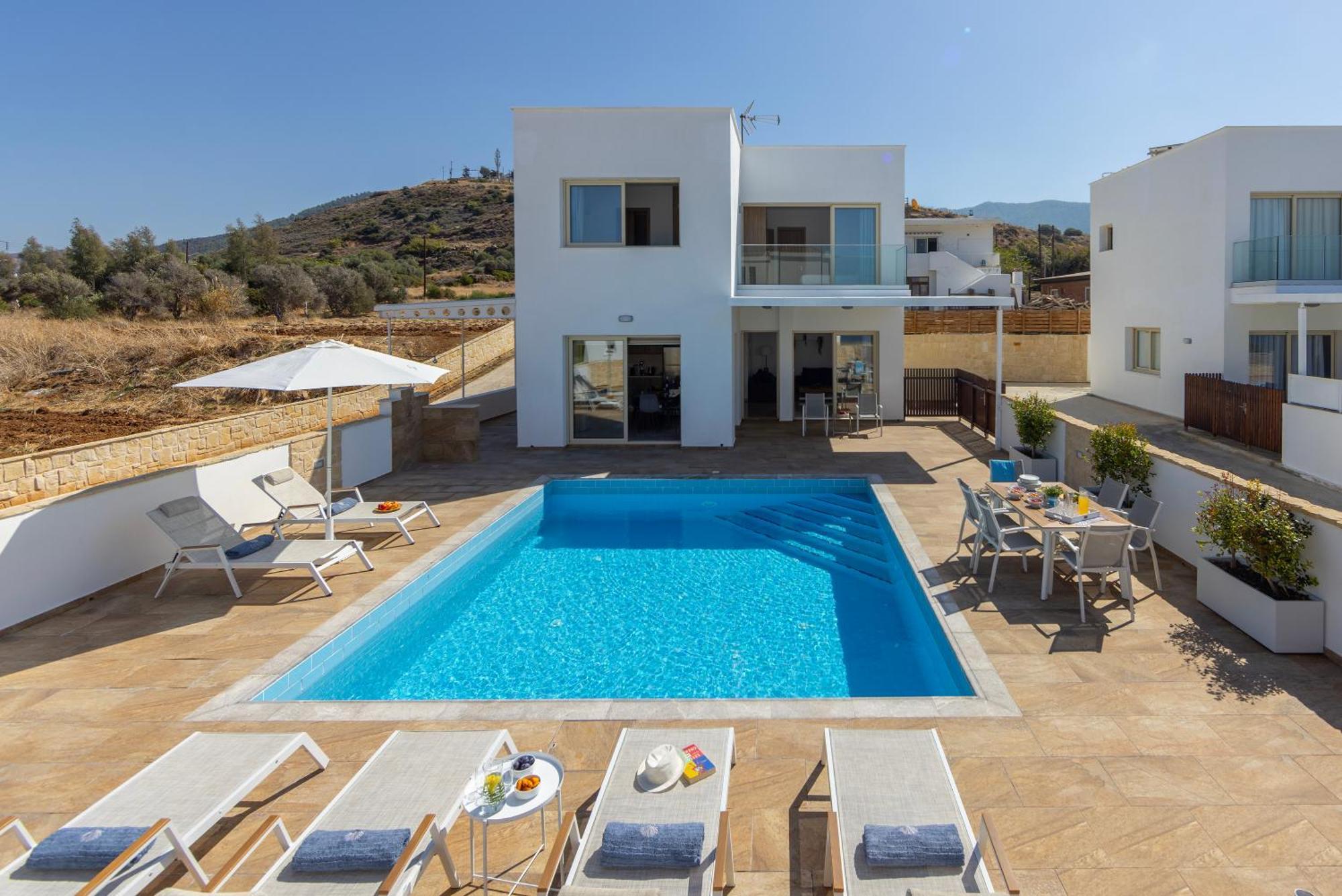Diana Seaside Villas Pomos Dış mekan fotoğraf