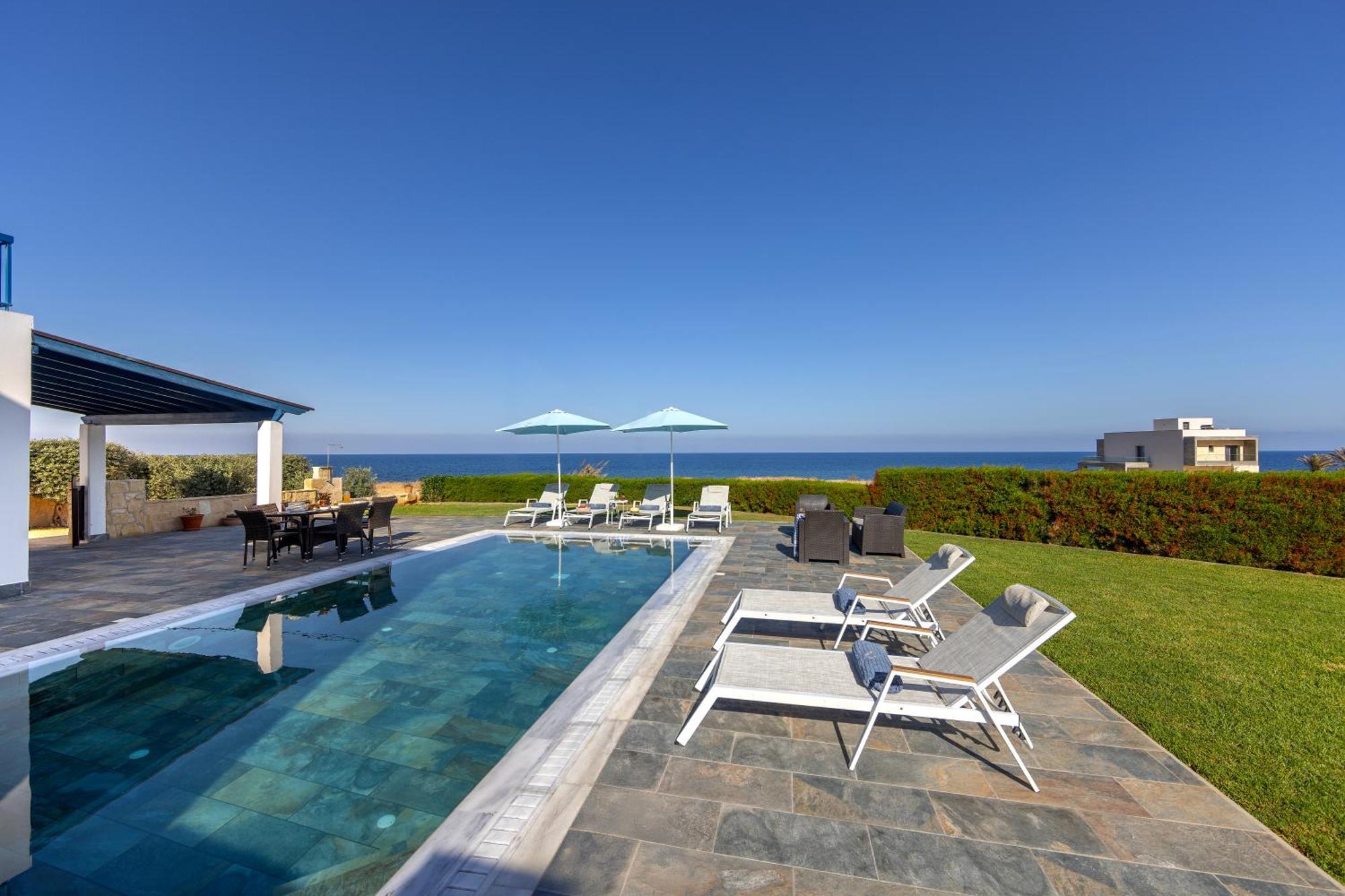 Diana Seaside Villas Pomos Dış mekan fotoğraf