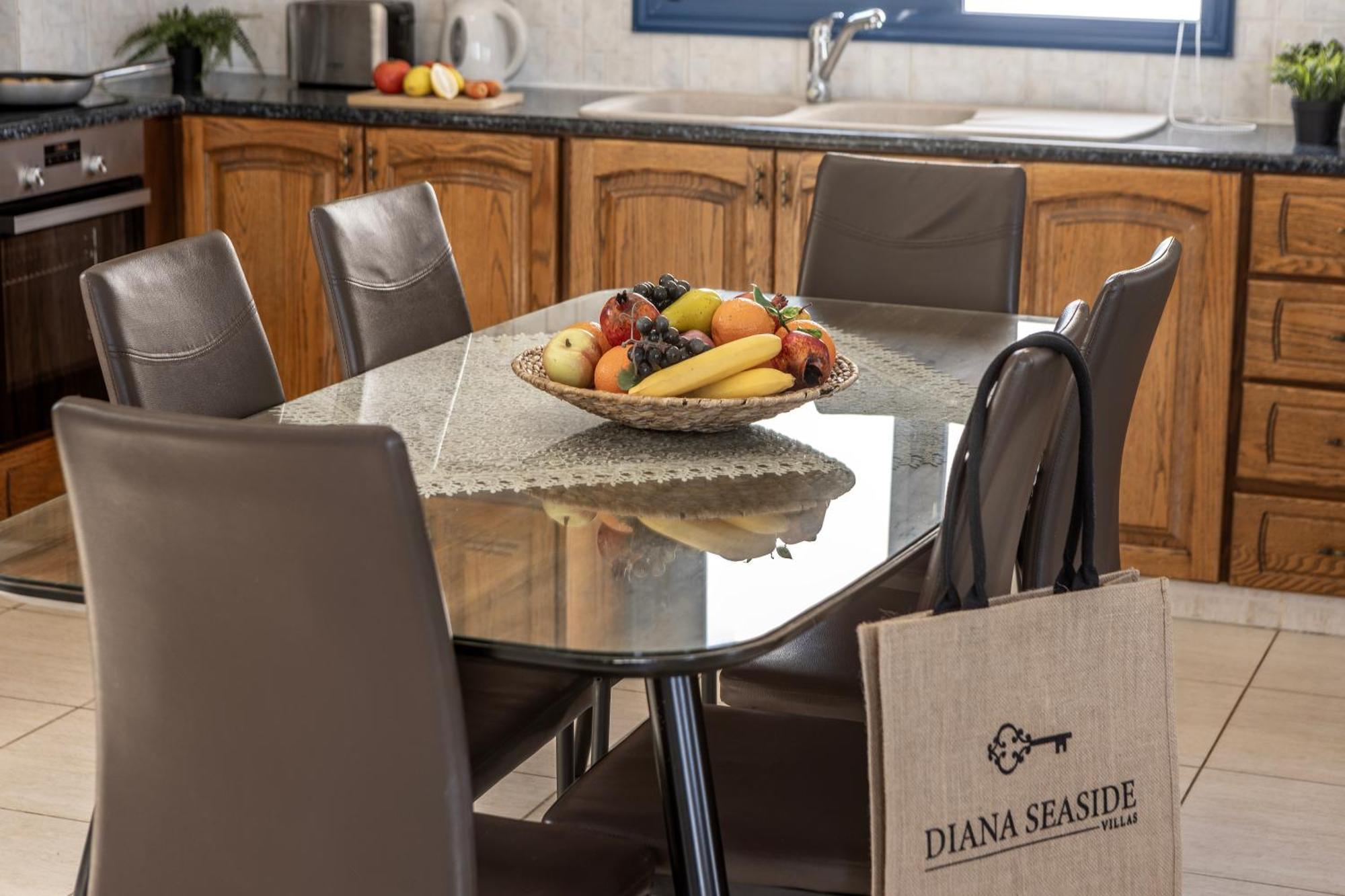 Diana Seaside Villas Pomos Dış mekan fotoğraf
